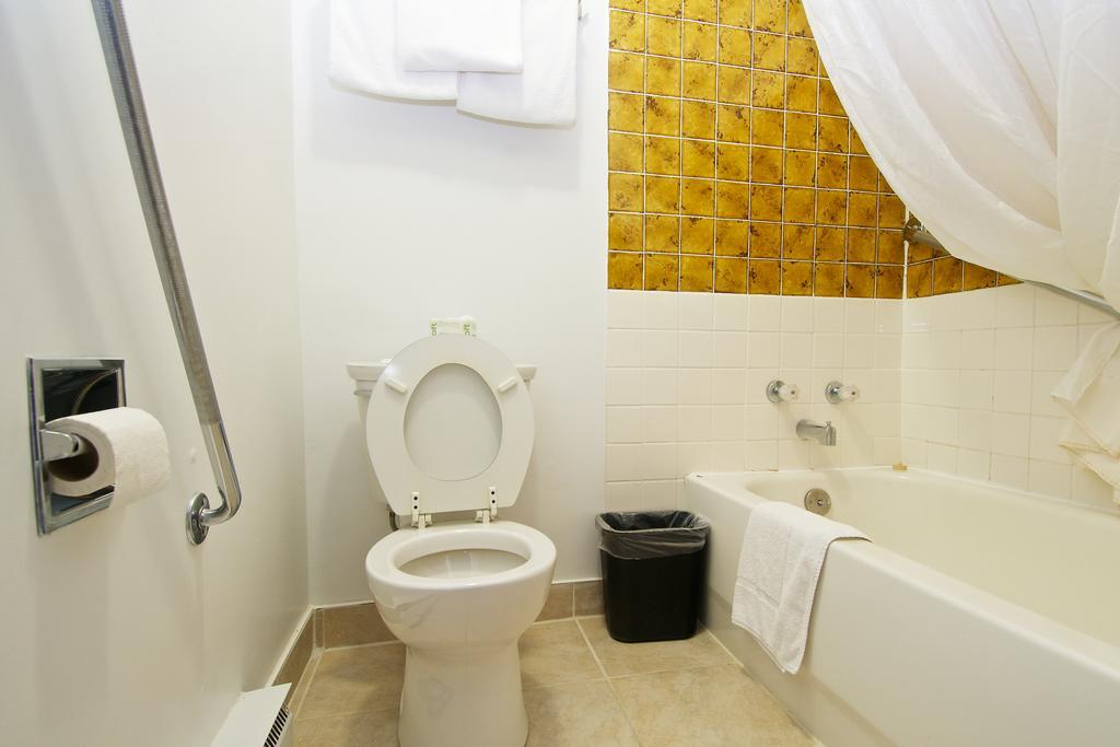 Northlander Motel Sault Ste. Marie Ngoại thất bức ảnh